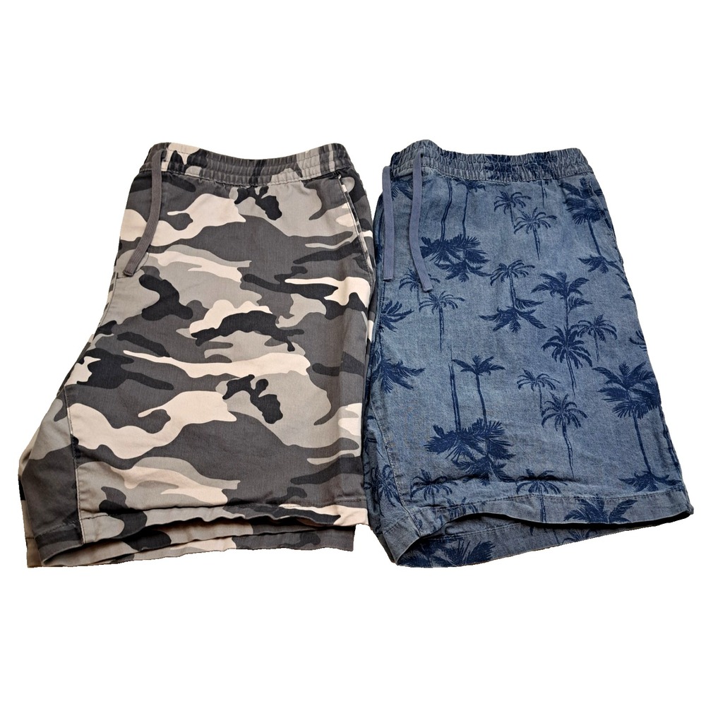 Mens Shorts 2 Pair 2XL 44-46 Palm Trees Gray Camo 19"L Casual